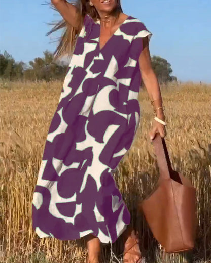 Vestido con estampado y escote en V