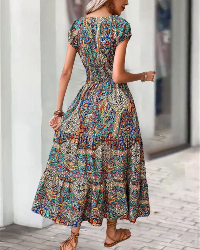 Elegante vestido con estampado vintage