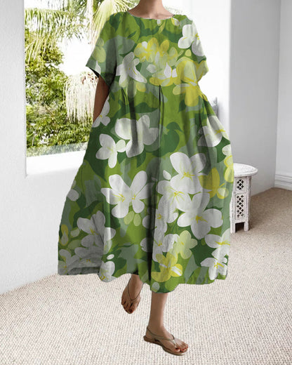 Kurzärmliges, lockeres Kleid mit Print