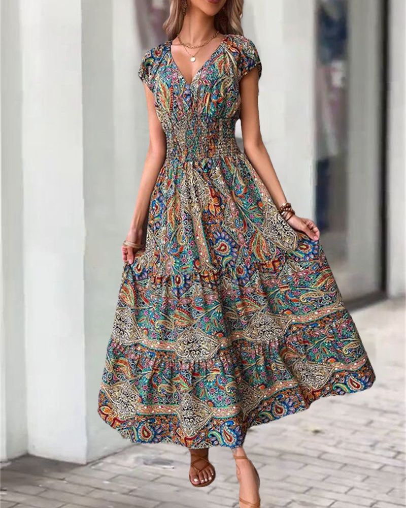 Elegante vestido con estampado vintage